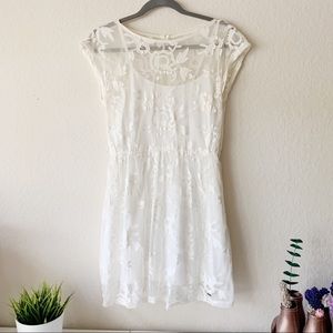 Hollister Lace Dress, off white Size M